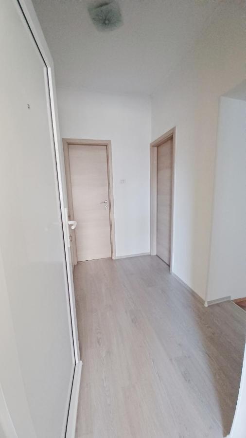 Apartman Dora Διαμέρισμα Πούλα Εξωτερικό φωτογραφία