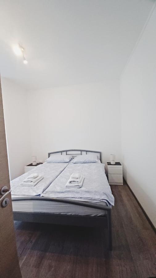 Apartman Dora Διαμέρισμα Πούλα Εξωτερικό φωτογραφία